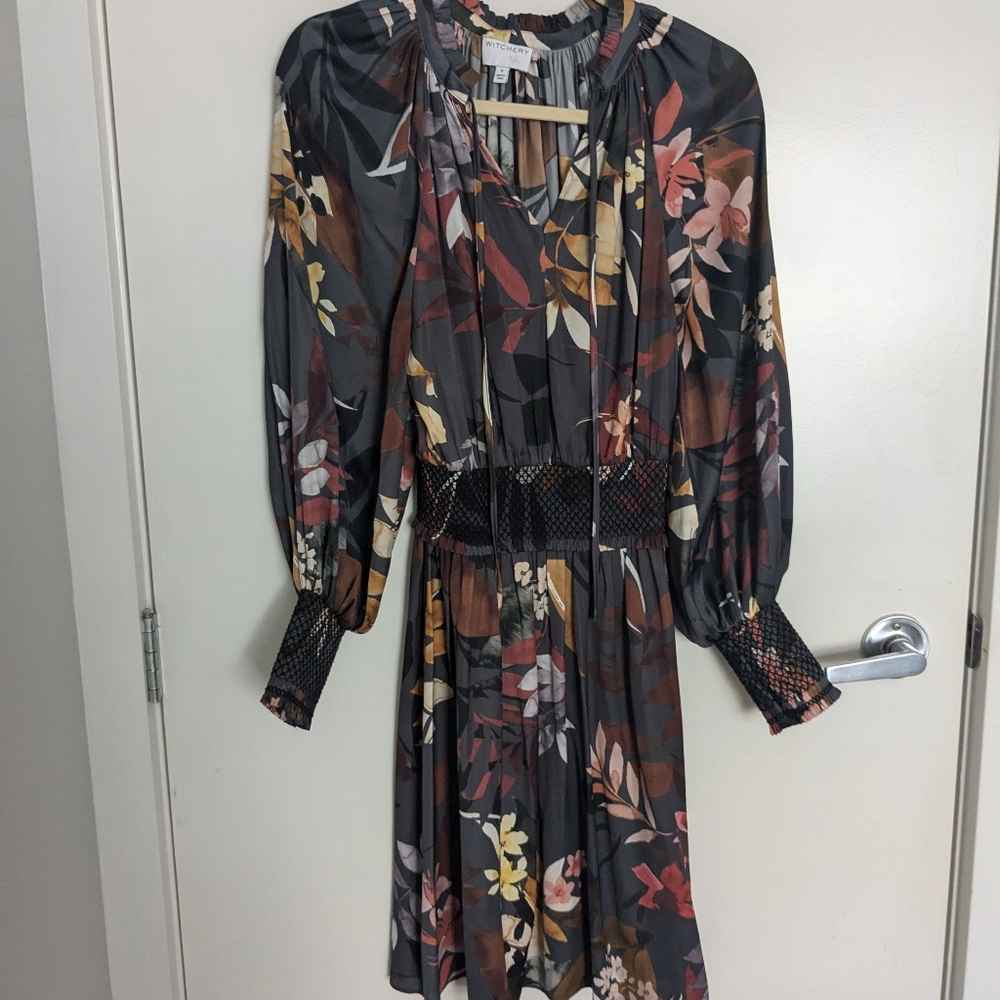 Witchery dress, size 6 gothy dress